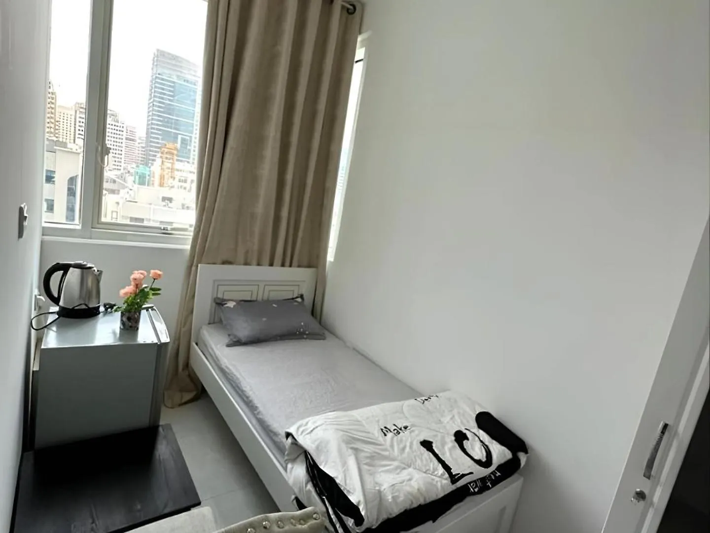 Mbz - Relax Room In Unique Flat Abu Dhabi Emirati Arabi Uniti